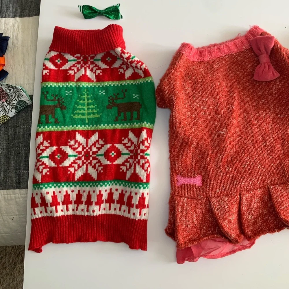 Holiday dog clothes bundle - Picture 3 of 7